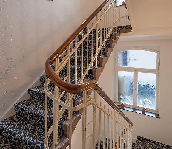 Trip Schumann فندق