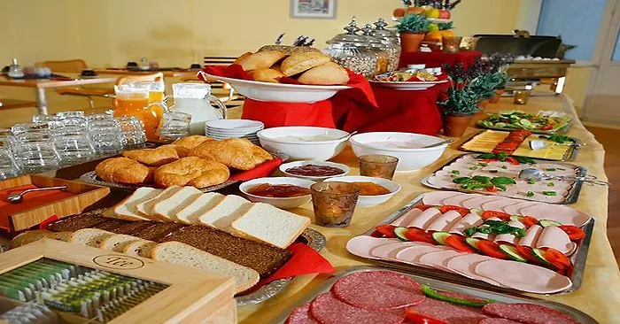 Trip Schumann فندق