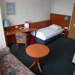 Trip Schumann Дюссельдорф