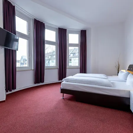 Trip Schumann Отель 3*