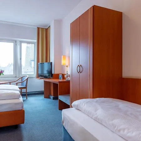 Trip Schumann Дюссельдорф