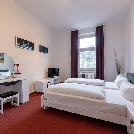 Trip Schumann Отель Дюссельдорф