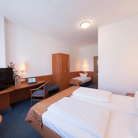 Отель Trip Schumann Дюссельдорф