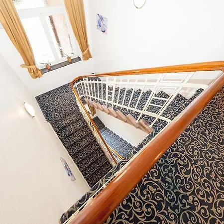 Trip Schumann Дюссельдорф