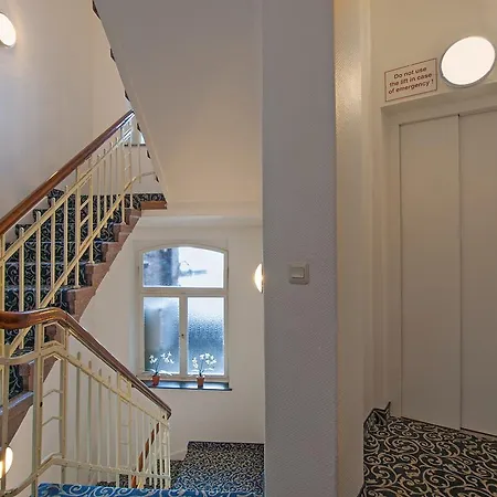 Trip Schumann デュッセルドルフ